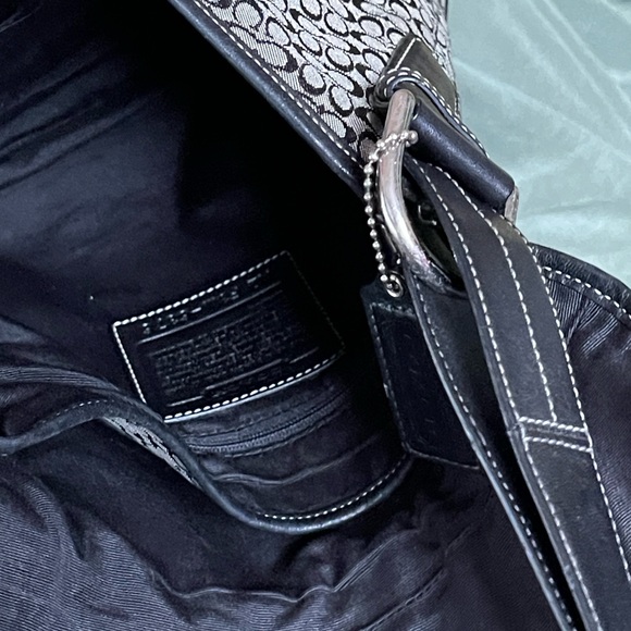 VTG. COACH Women’s Sig. Monogram F3M-6376 Crossbody Handbag Purse w/ Coin Holder - Picture 5 of 15